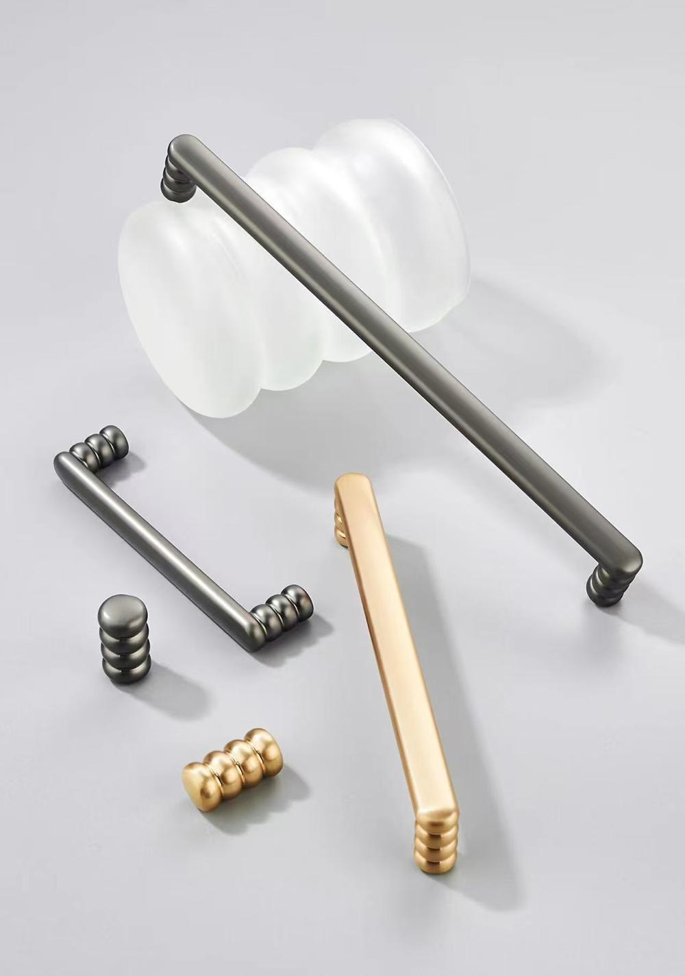 Tomurcuk Porselen Metal Kataloğu